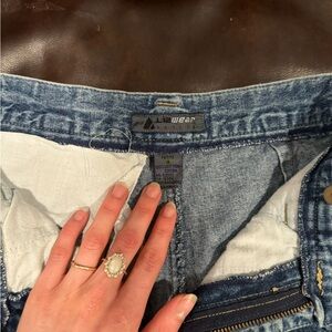 Vintage 90’s Lizwear Petites blue jeans, cuffed